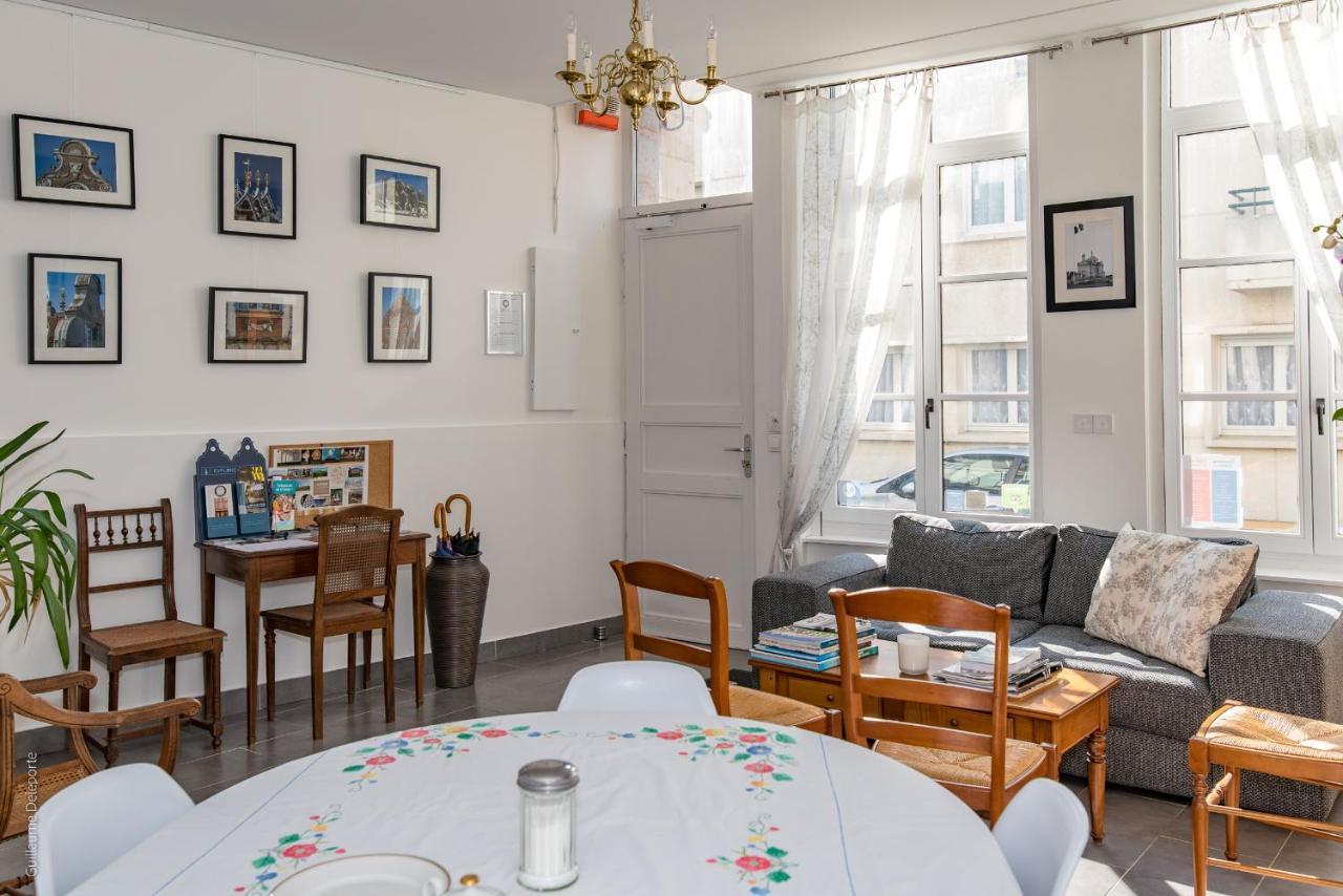 Chambre D'Hotes Les Cles Des Places Arras Exterior foto